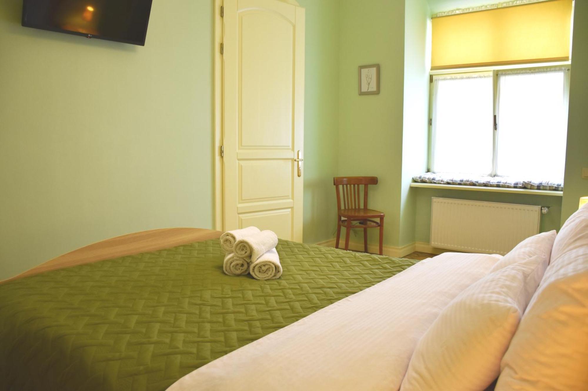 Renewed Central Apartment Λβιβ Εξωτερικό φωτογραφία